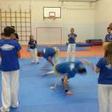 Due allievi a confronto, il ritmo della Capoeira Regional � veloce, l'ideale per mosse e acrobazie pi� spettacolari